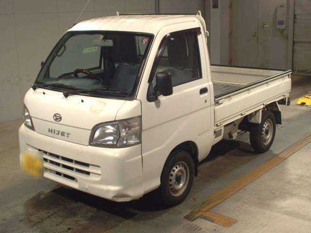 3073 DAIHATSU HIJET TRUCK S211P 2013 г. (TAA Kyushu)